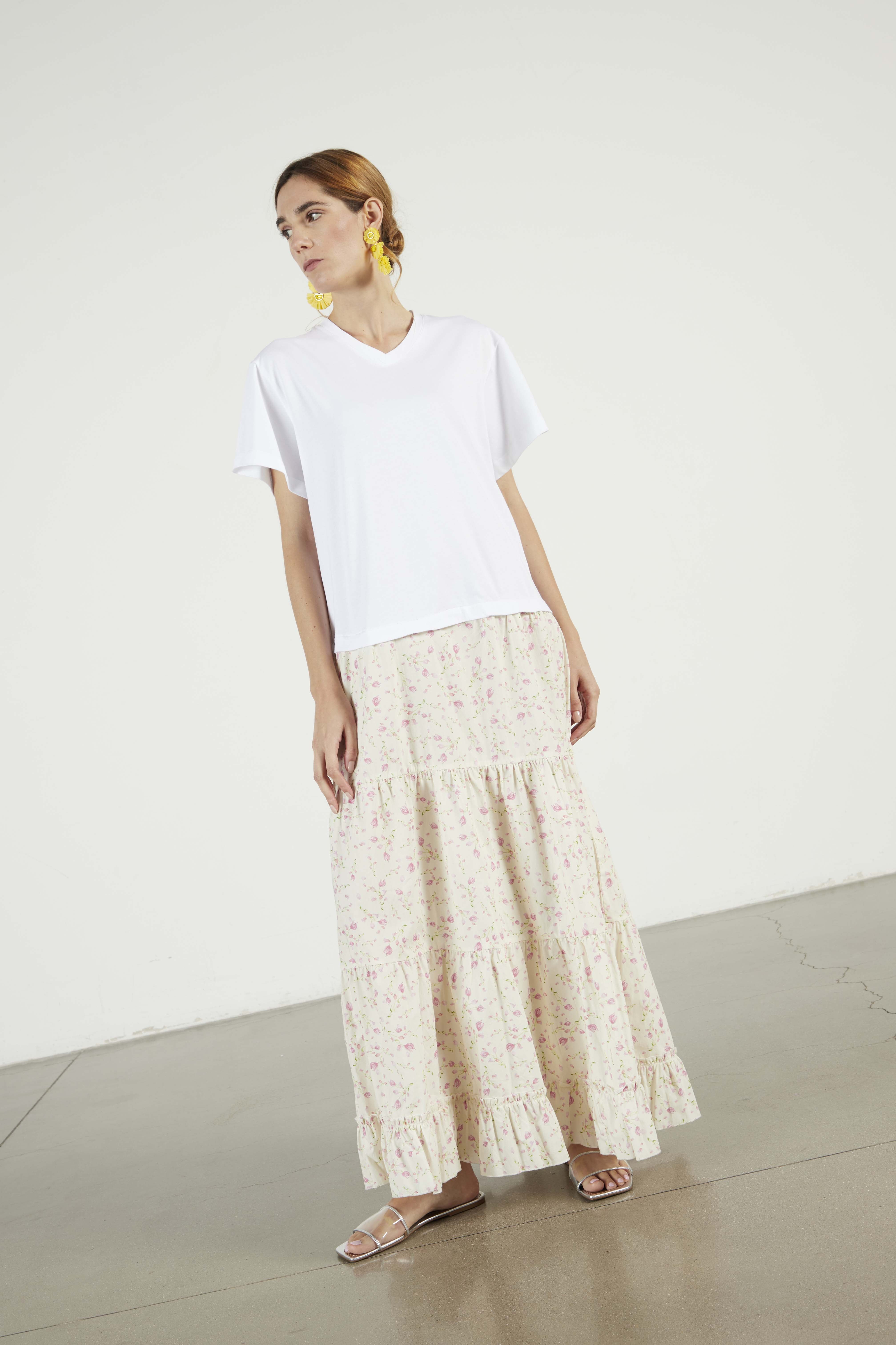 V-neck t-shirt dress with floral print