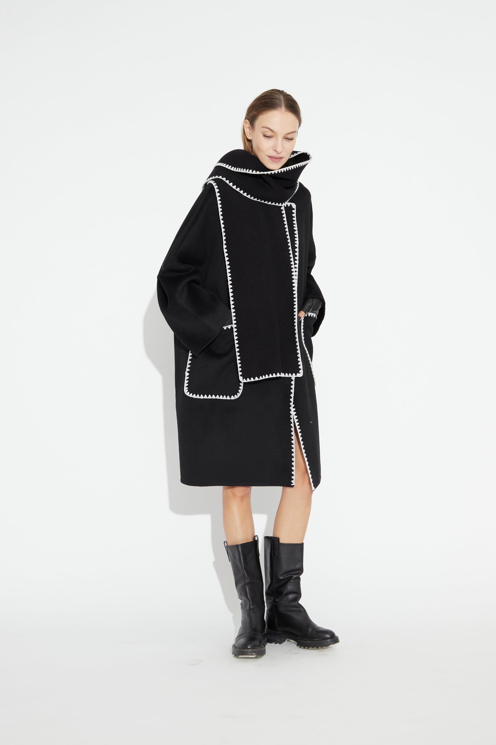 Embroidery Wool Scarf Coat Black