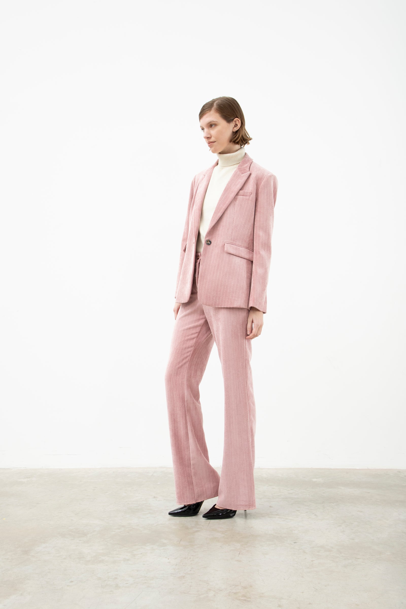 Single-Breasted Velvet Blazer Pink