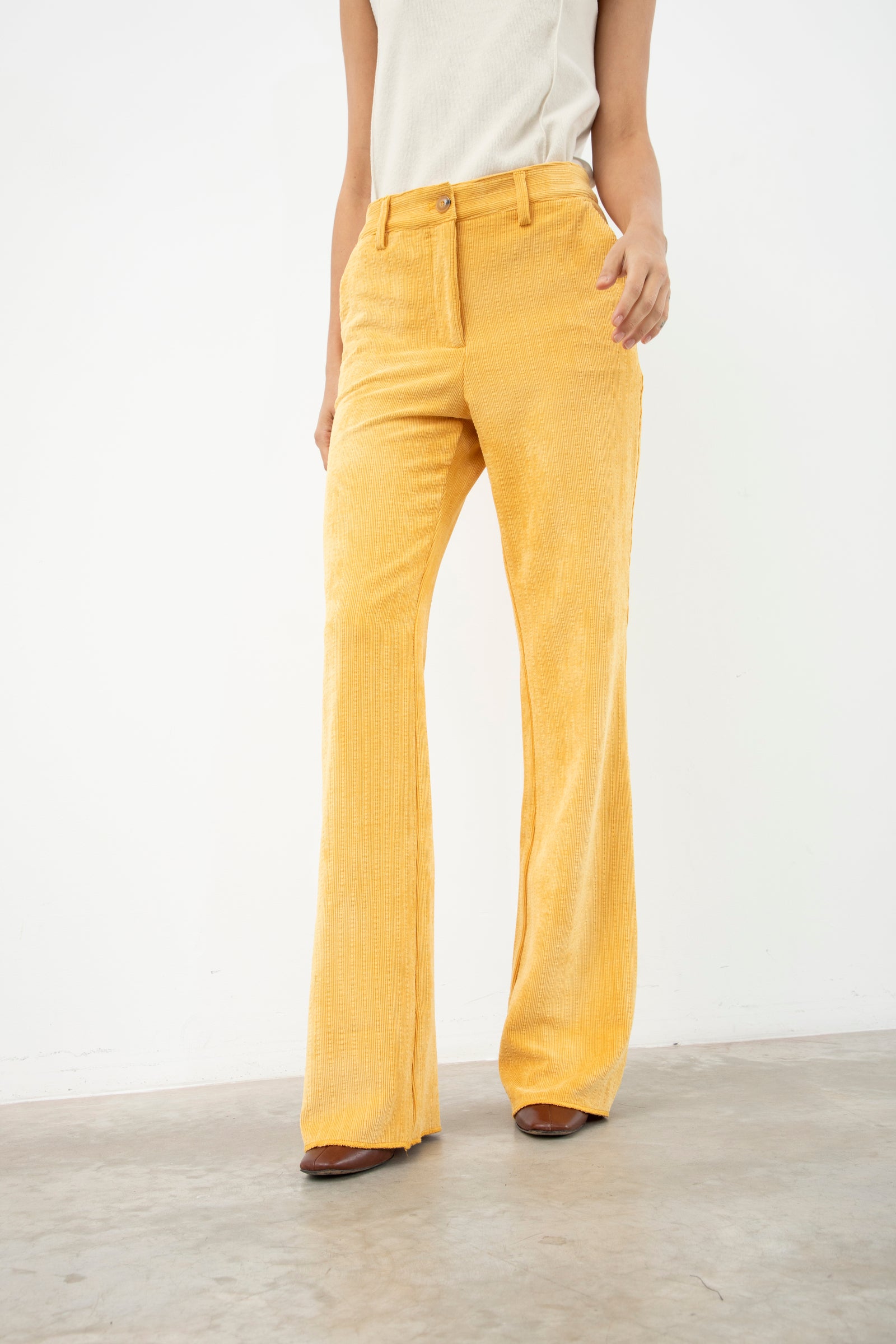 Long Pant In Velvet Yellow